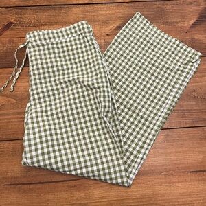 Sonderhaus the perfect pant in green gingham
